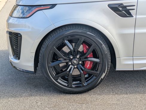 Used 2022 Land Rover Range Rover Sport SVR image 34