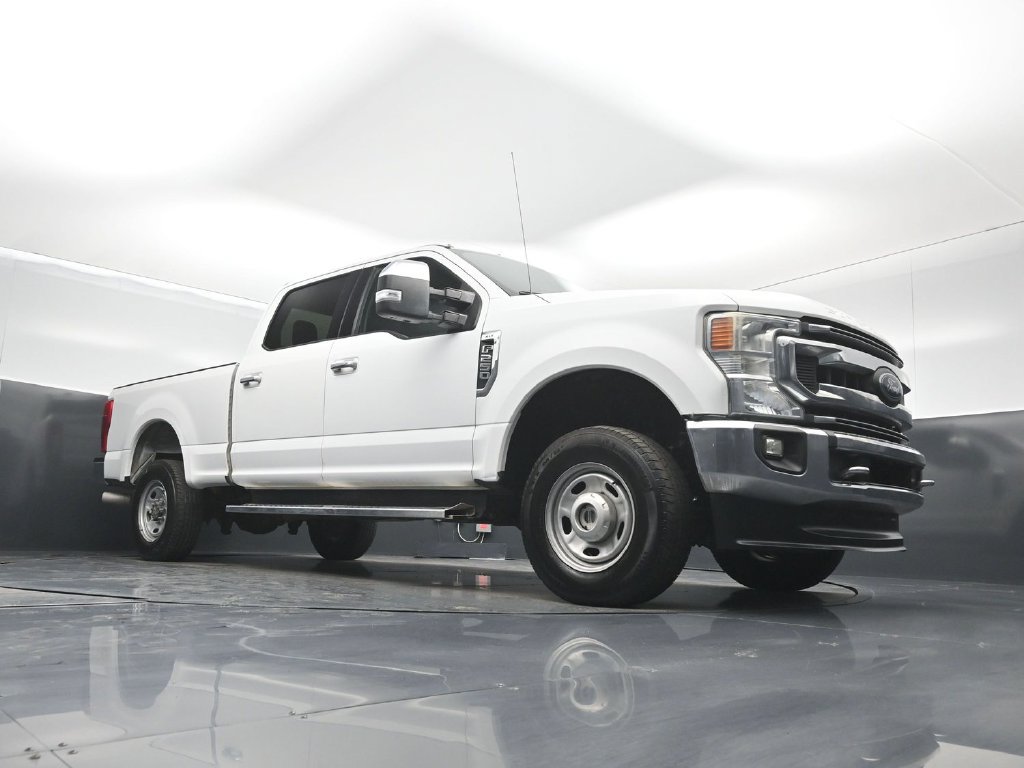 Used 2020 Ford F250 XLT w/ XLT Premium Package AWD/4WD image 3