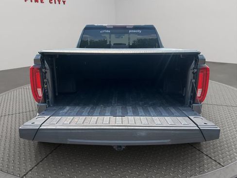 Used 2021 GMC Sierra 1500 SLT w/ SLT Convenience Package AWD/4WD image 37
