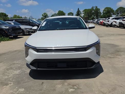 New 2026 Kia K4 FWD image 3