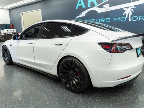 Used 2022 Tesla Model 3 Performance AWD/4WD image 7