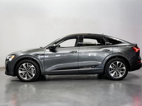 Used 2021 Audi e-tron Premium Plus w/ Premium Plus Package AWD/4WD image 7