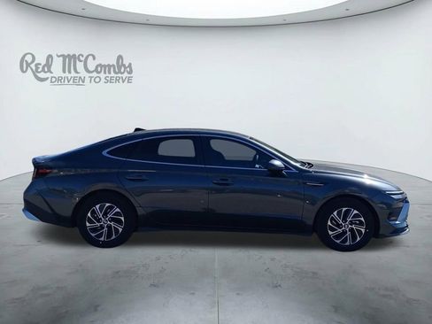 New 2026 Hyundai Sonata Blue FWD image 6