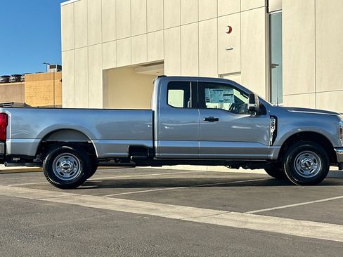 New 2026 Ford F250 XL w/ XL Chrome Package image 2