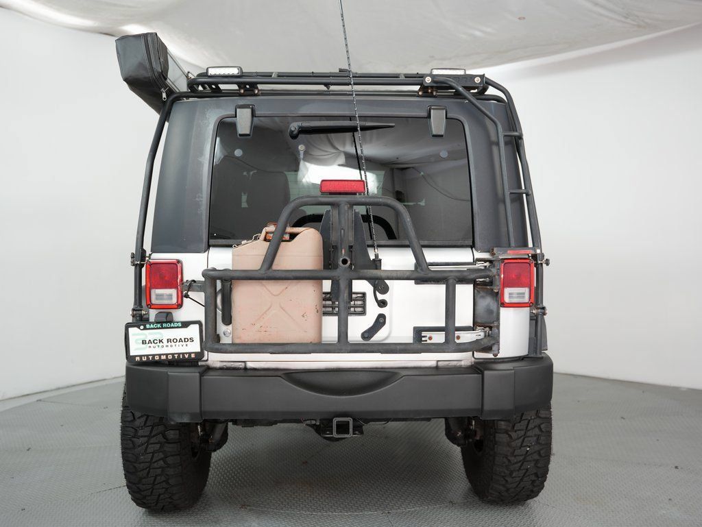 Used 2012 Jeep Wrangler Rubicon AWD/4WD image 8
