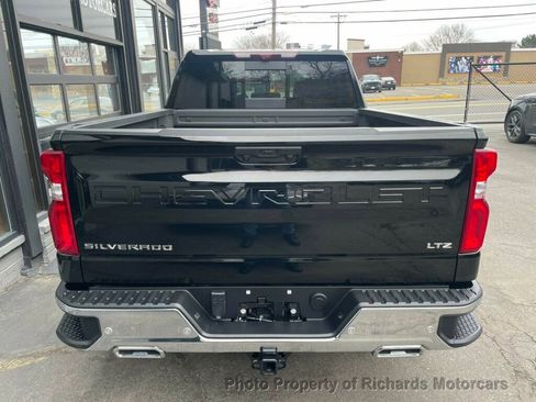 Used 2024 Chevrolet Silverado 1500 LTZ w/ Technology Package image 7