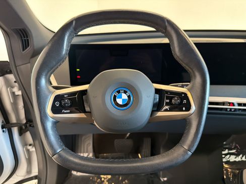 Used 2024 BMW iX xDrive50 w/ Sport Package AWD/4WD image 11