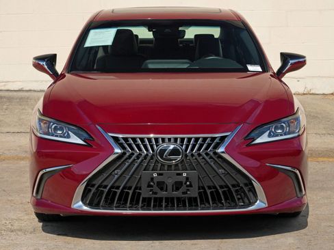 Used 2025 Lexus ES 300h w/ Premium Package FWD image 53