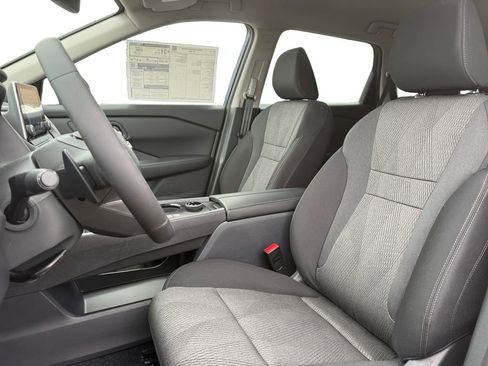 New 2026 Nissan Rogue SV w/ Cold Weather Package image 9