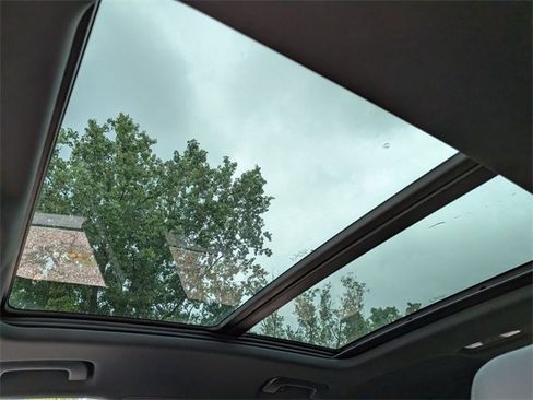 Used 2021 Audi Q3 2.0T Premium image 13