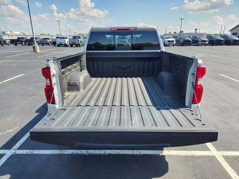 Used 2019 Chevrolet Silverado 1500 LT w/ All-Star Edition AWD/4WD image 10