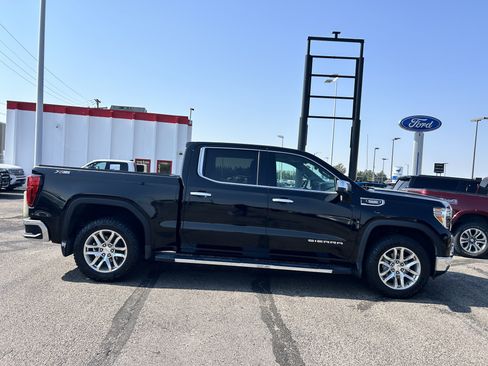 Used 2021 GMC Sierra 1500 SLT w/ SLT Premium Plus Package AWD/4WD image 6