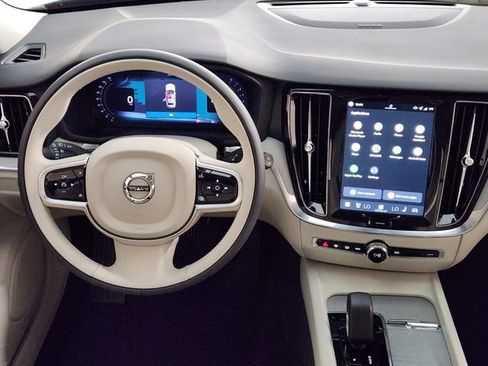 New 2026 Volvo V60 B5 Cross Country Plus w/ Protection Package Premier AWD/4WD image 27