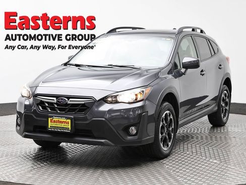 Used 2021 Subaru Crosstrek 2.0i Premium w/ Moonroof Package image 1