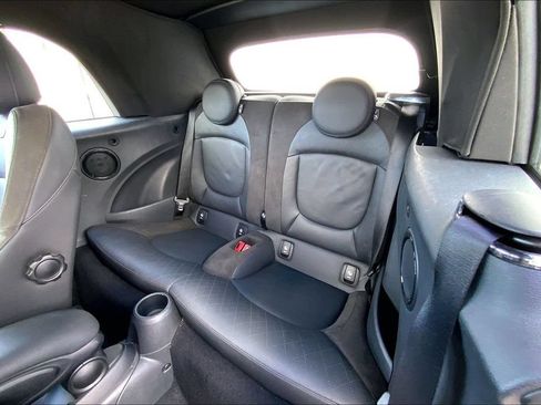 Used 2023 MINI Cooper S w/ Signature Upholstery Package FWD image 26