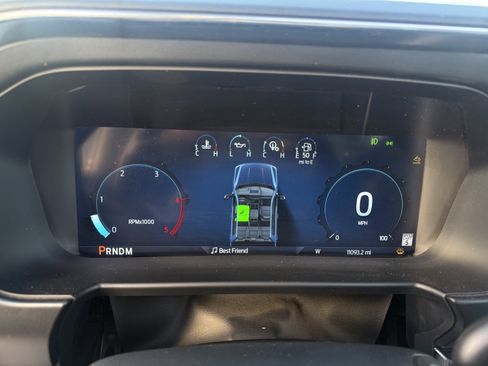 Used 2024 Ford F250 Platinum image 22