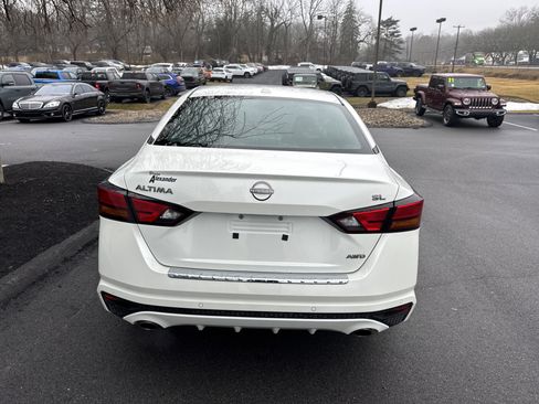 Used 2023 Nissan Altima 2.5 SL image 4