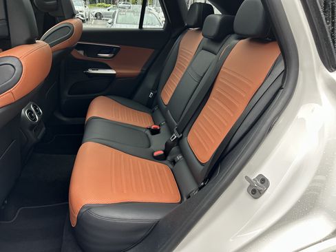Certified 2024 Mercedes-Benz GLC 300 image 41