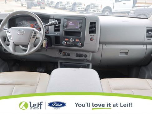 Used 2013 Nissan NV 3500 SL w/ Technology Pkg image 22