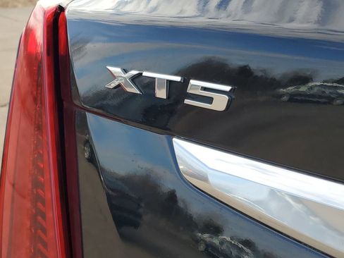 Used 2023 Cadillac XT5 Premium Luxury image 34