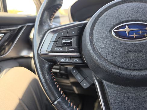 Used 2019 Subaru Crosstrek 2.0i Limited w/ Moonroof Package w/Navigation AWD/4WD image 13
