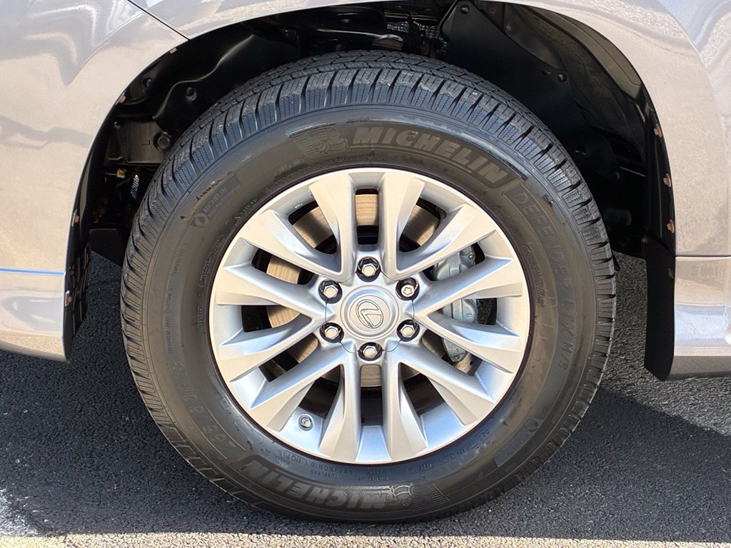 Used 2019 Lexus GX 460 Premium w/ Premium Package AWD/4WD image 15