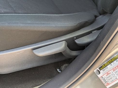 Used 2024 Nissan Kicks SV image 50