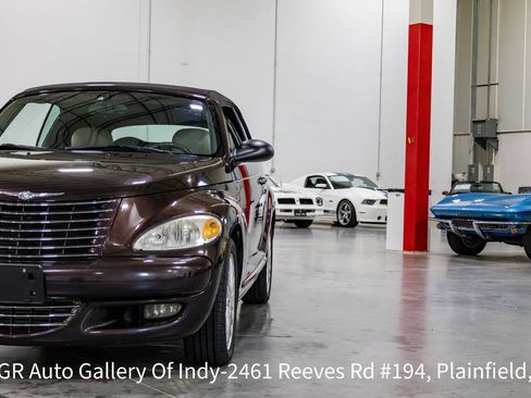 Used 2005 Chrysler PT Cruiser GT FWD image 40