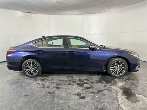 Used 2022 Lexus ES 350 w/ Premium Package image 13