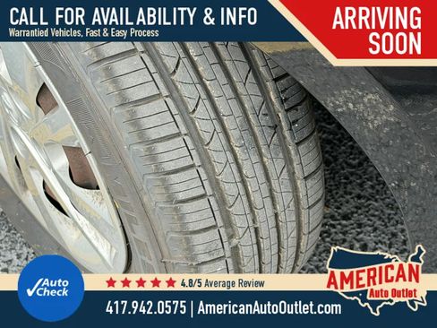 Used 2019 Hyundai Elantra SE w/ Cargo Package FWD image 4