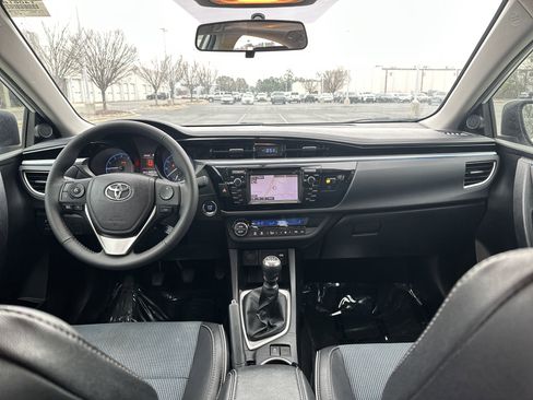 Used 2014 Toyota Corolla S image 29