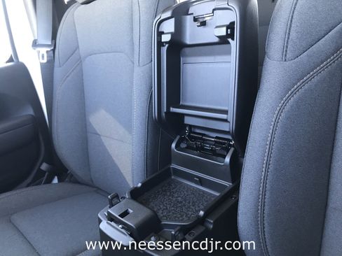 New 2026 Jeep Wrangler Unlimited Sport image 23