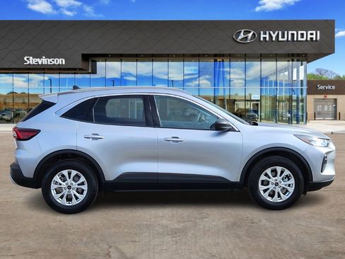 Used 2024 Ford Escape Active w/ Tech Pack #1 image 4