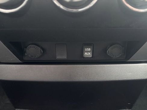 Used 2016 Toyota Tundra SR5 image 31