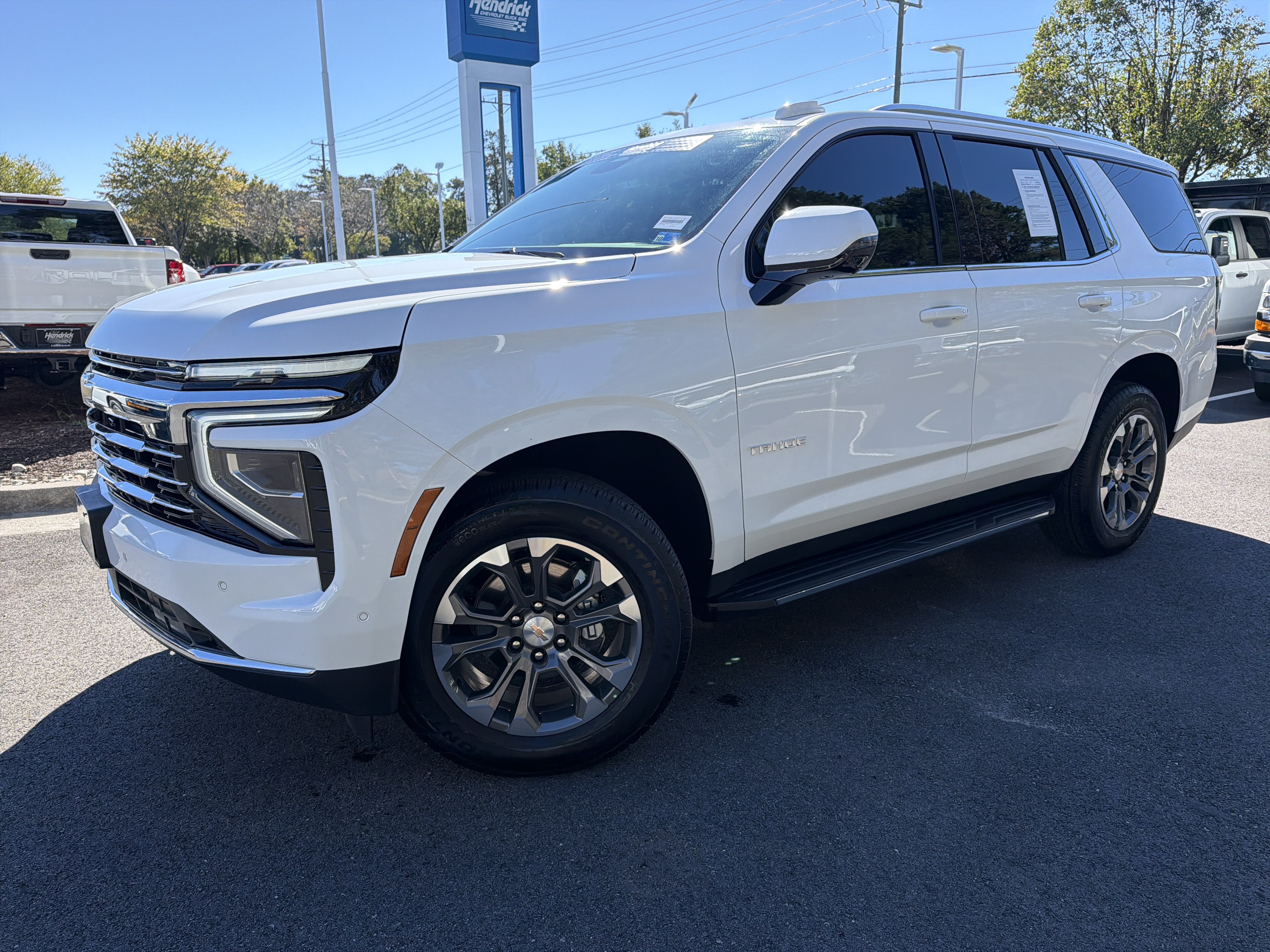 Used 2026 Chevrolet Tahoe LT w/ Comfort Package AWD/4WD image 5