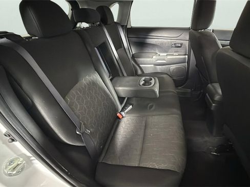 Used 2021 Mitsubishi Outlander Sport SE image 44