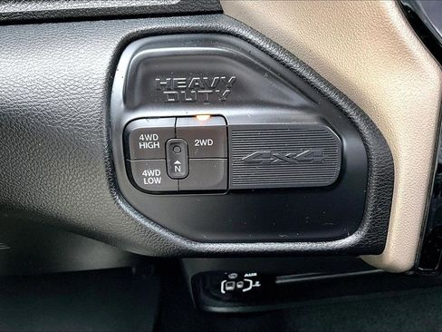 Used 2024 RAM 2500 Laramie w/ Safety Group image 34