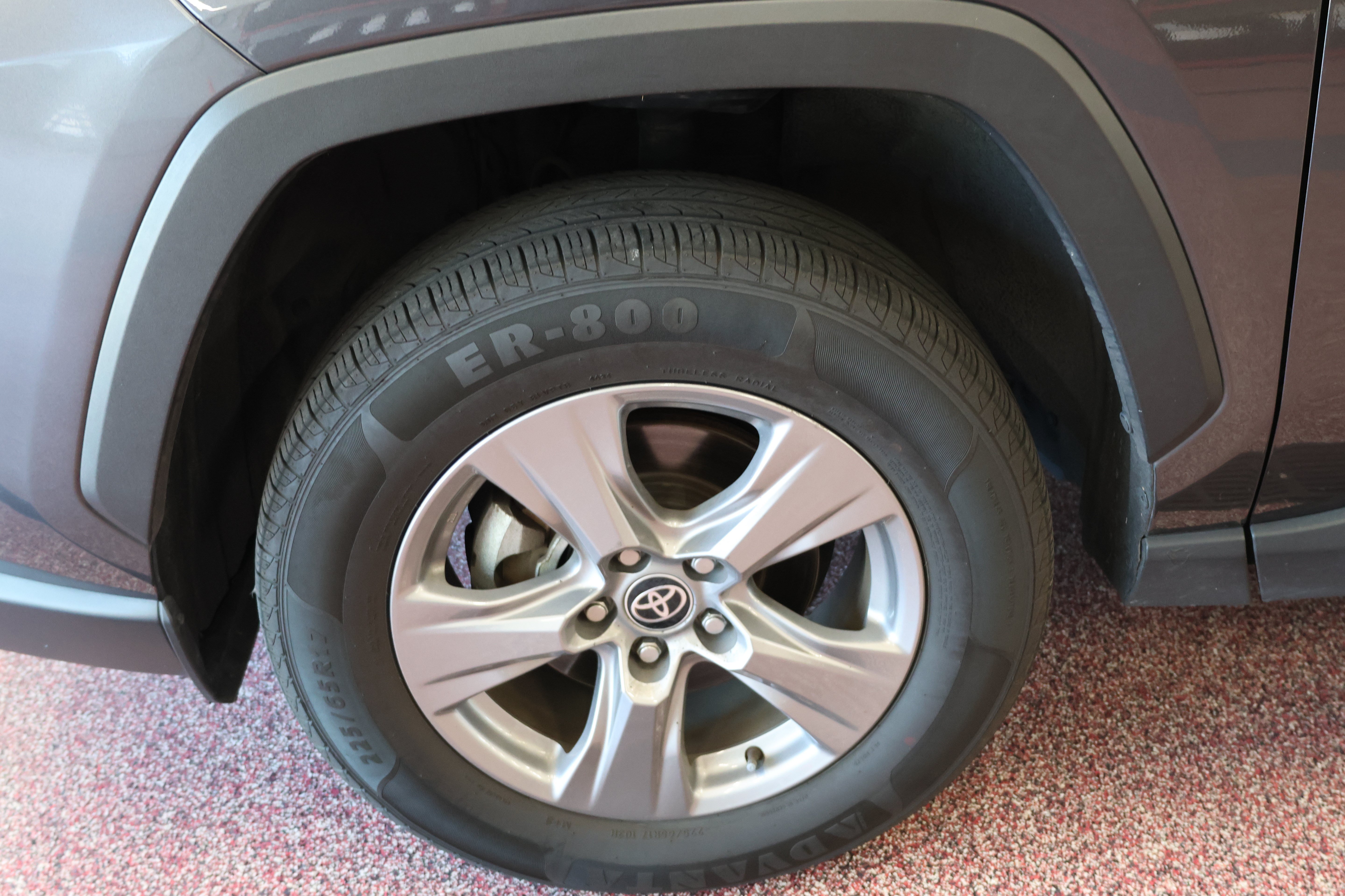 Used 2024 Toyota RAV4 XLE FWD image 9