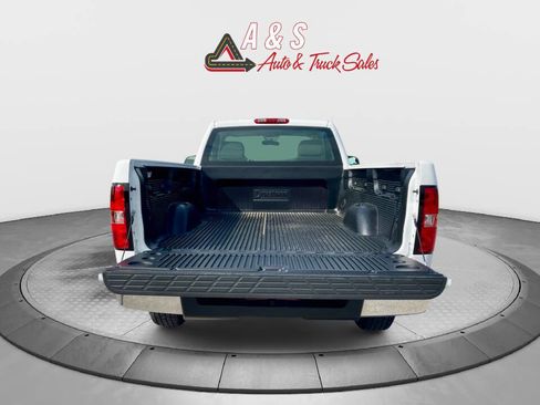 Used 2011 Chevrolet Silverado 1500 W/T image 12