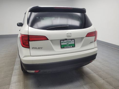 Used 2016 Honda Pilot LX image 6