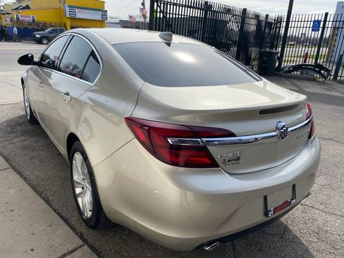 Used 2016 Buick Regal Premium image 2