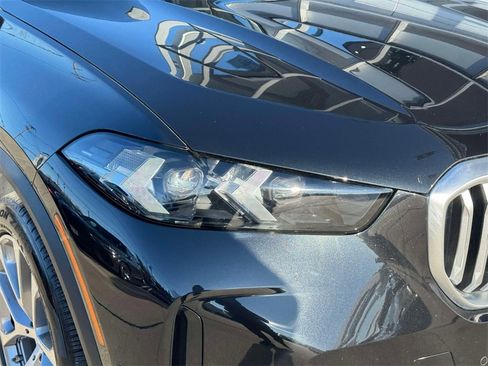 Certified 2024 BMW X5 xDrive40i w/ Parking Assistance Package image 8