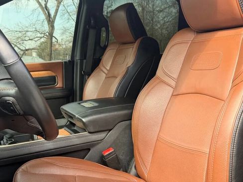 Used 2023 RAM 3500 Limited image 16