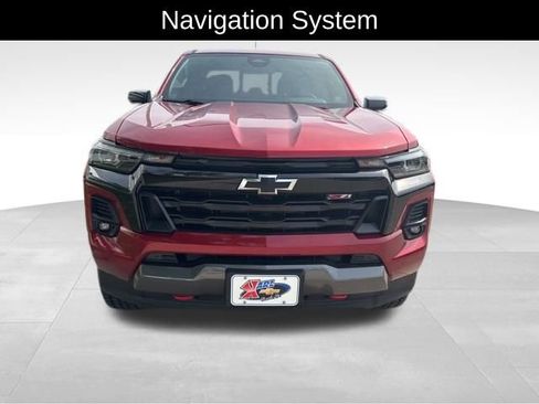Certified 2024 Chevrolet Colorado Z71 w/ Z71 Convenience Package 2 AWD/4WD image 2