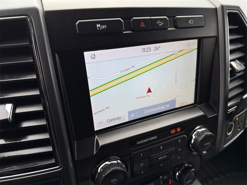 Used 2021 Ford F250 XLT w/ XLT Premium Package image 22