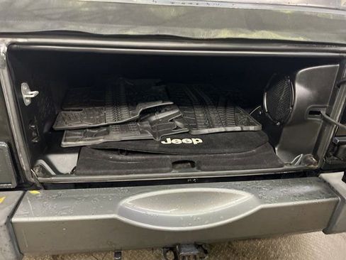 Used 2013 Jeep Wrangler Sport image 15