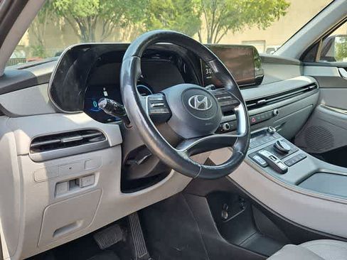 Used 2023 Hyundai Palisade SEL FWD image 10