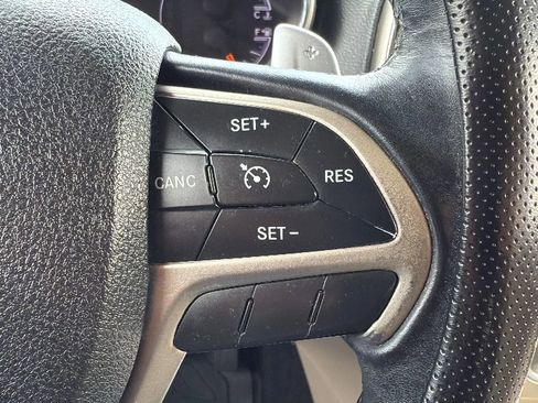 Used 2014 Jeep Grand Cherokee Laredo w/ Quick Order Package 23E image 11