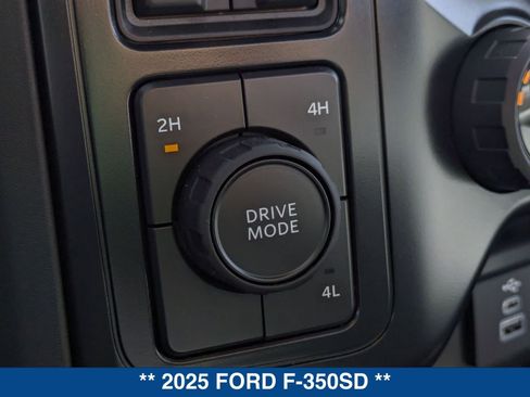 New 2025 Ford F350 XL w/ XL Chrome Package AWD/4WD image 22