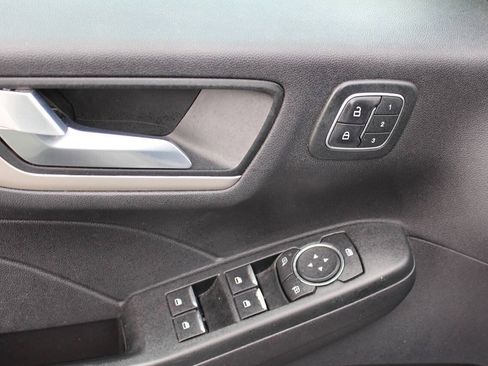 Used 2021 Ford Escape SEL w/ Technology Package AWD/4WD image 11
